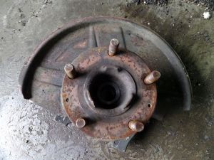 1996 Porsche 911 C4S Right Front Knuckle Assembly