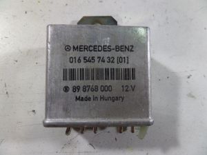 Mercedes C280 Daytime Light Relay Broken Tabs W202 94-00 OEM 016 545 74 32
