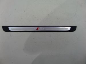 Right Front S-Line Door Sill