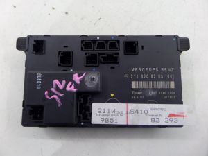 Mercedes E55 AMG Right Front Door Control Module W211 03-09 OEM 211 820 82 85