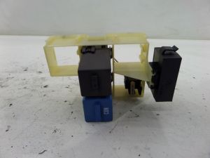 BMW 323is Relay E36 OEM 61.35-8 379 502 318 325 328