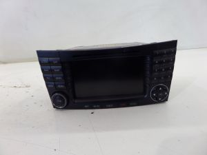 Mercedes CLS550 Navigation GPS Stereo Radio Deck W219 06-11 OEM A 211 820 34 97