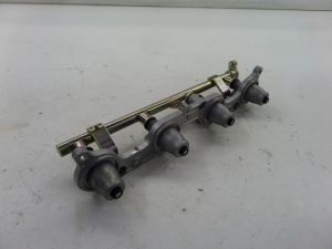 Honda CBR 600 RR Fuel Injector & Rail 05-06 OEM