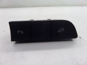 Audi Q3 PDC Park Distance Control & Hill Decent Switch 15-17 OEM 8U0 959 674 B