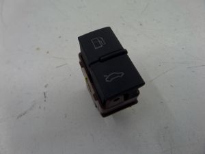 Audi A4 Gas Door Trunk Switch B7 06-08 OEM 4F0 959 833 S4