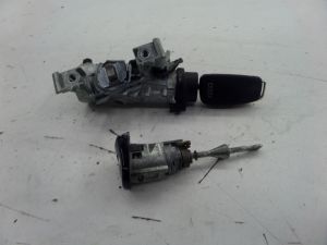 Audi A3 Ignition Door Lock Cylinder Key Lock Set 8P 06-08 OEM