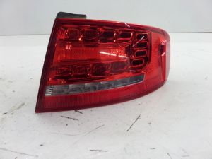Audi S4 Right Sedan Quarter Mtd LED Brake Tail Light B8 09-11 OEM