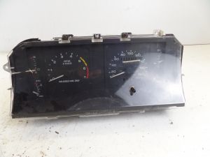 Ford Mustang LX Instrument Cluster Gauges 226K KMS KPH 5 Spd M/T Fox Body 87-93