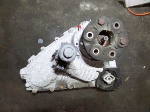 BMW X5 4.8is Center Transfer Case Differential Diff E53 04-06 OEM