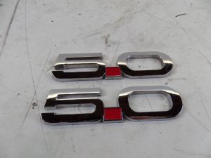 Ford Mustang GT 5 Emblem S197 13-14 OEM